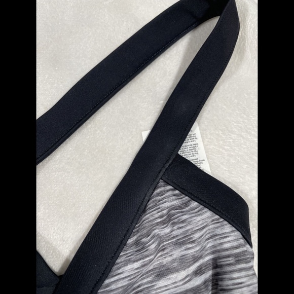 NEW Rip Curl Mirage Colorblock‎ X-Back Bikini Top in Black/Grey [SZ XS ] - Picture 9 of 13